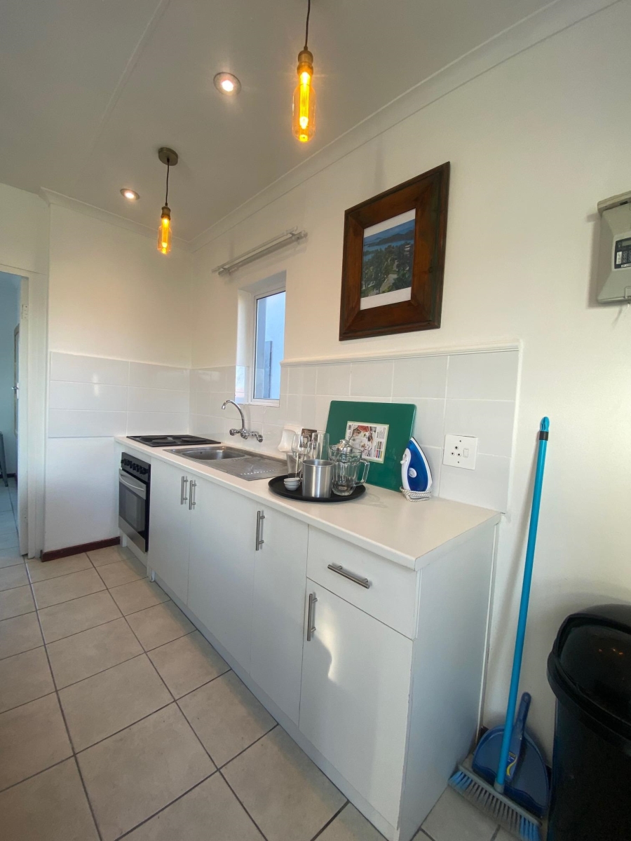 To Let 1 Bedroom Property for Rent in Strand South Western Cape
